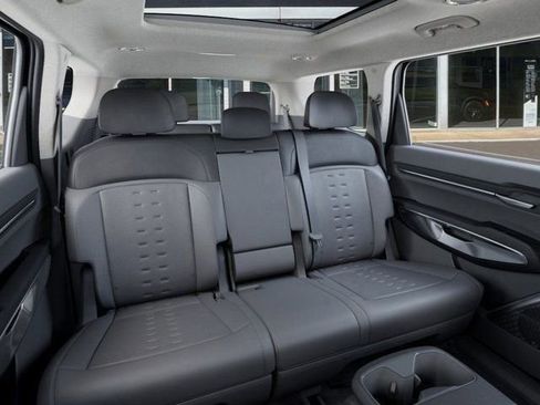 New 2026 Kia EV9 Wind image 16