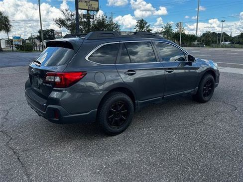 Used 2019 Subaru Outback 2.5i AWD/4WD image 4