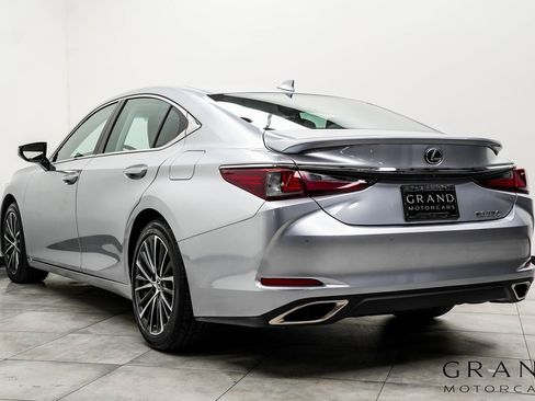 Used 2022 Lexus ES 350 w/ Premium Package image 11