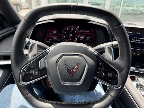 Used 2021 Chevrolet Corvette Stingray Preferred Cpe w/ Z51 Performance Package RWD image 12
