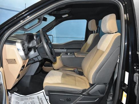 Used 2023 Ford F150 XLT image 6