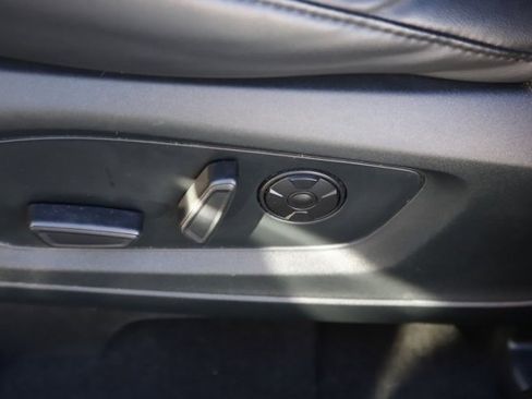 Used 2021 Ford Explorer Platinum w/ Equipment Group 601A image 16