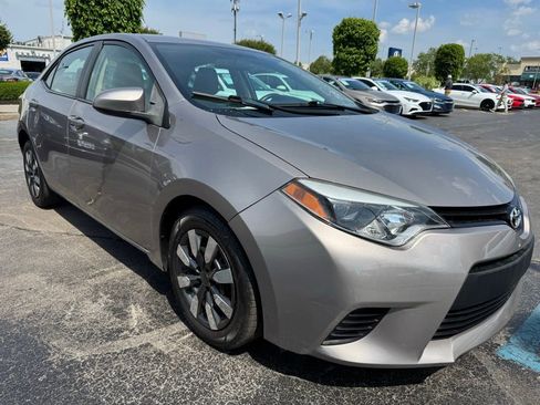 Used 2014 Toyota Corolla LE FWD image 7