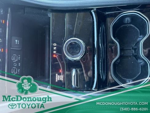 Used 2022 Jeep Grand Cherokee L Limited image 14