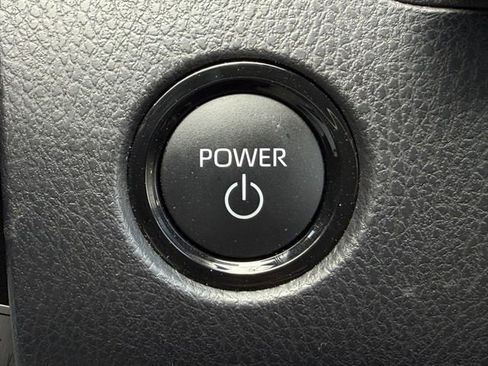 Used 2026 Toyota Camry XLE FWD image 20