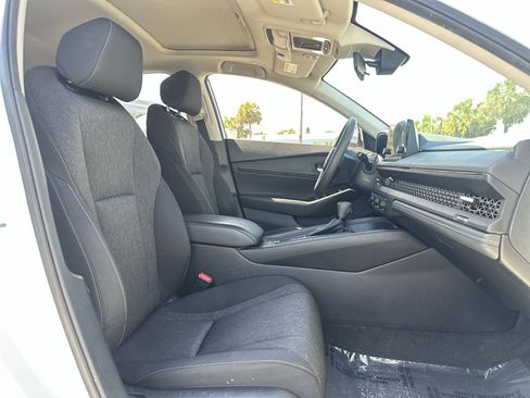 Used 2024 Honda Accord EX image 24