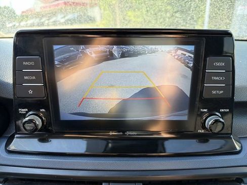 Used 2021 Kia Seltos S AWD/4WD image 17