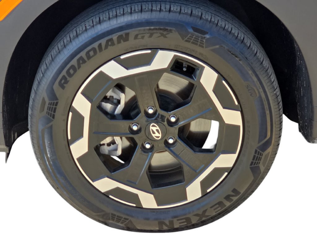 Used 2026 Hyundai Santa Fe SEL FWD image 31