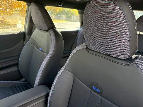 New 2026 MINI Cooper S FWD image 18