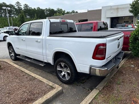 Used 2022 RAM 1500 Laramie AWD/4WD image 5