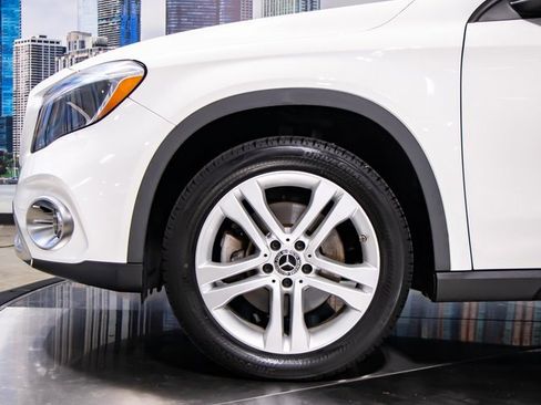 Used 2018 Mercedes-Benz GLA 250 4MATIC image 7