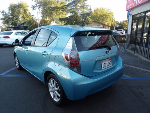 Used 2013 Toyota Prius C Four image 4