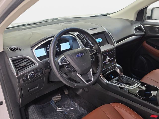 Certified 2017 Ford Edge Titanium w/ Equipment Group 302A AWD/4WD image 16