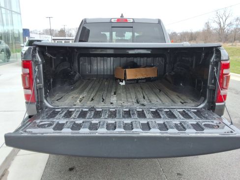 Used 2020 RAM 1500 Laramie AWD/4WD image 30