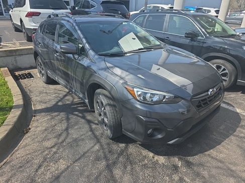 Used 2021 Subaru Crosstrek 2.5i Sport w/ Moonroof Package image 2