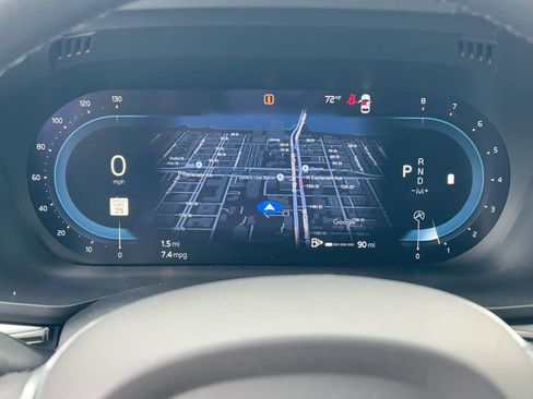 Used 2023 Volvo XC60 B5 Ultimate w/ Climate Package image 19