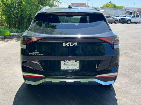 Certified 2025 Kia Sportage SX FWD image 6