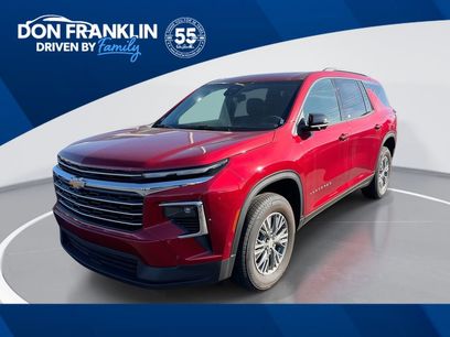 New 2025 Chevrolet Traverse LT w/ Enhanced Driving Package