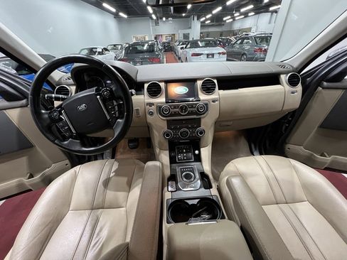 Used 2016 Land Rover LR4 HSE image 34