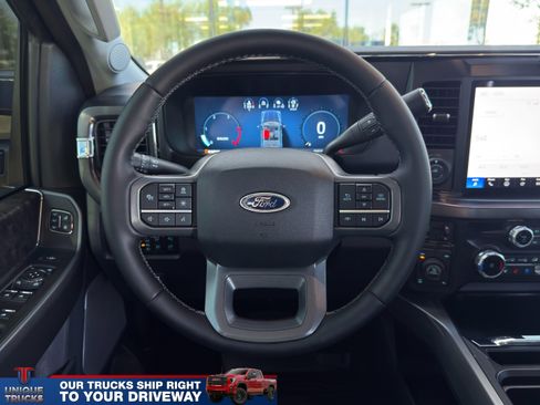 Used 2026 Ford F250 Lariat w/ Tremor Off-Road Package AWD/4WD image 34