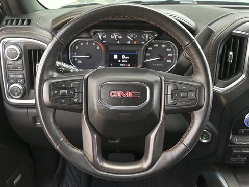 Used 2022 GMC Sierra 1500 AT4 w/ AT4 Preferred Package AWD/4WD image 18