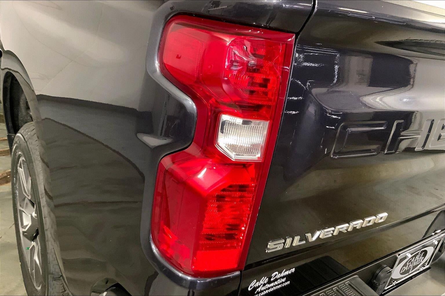 Used 2024 Chevrolet Silverado 1500 LT AWD/4WD image 27
