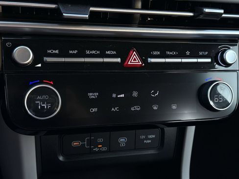 New 2026 Hyundai Tucson Blue SE image 21