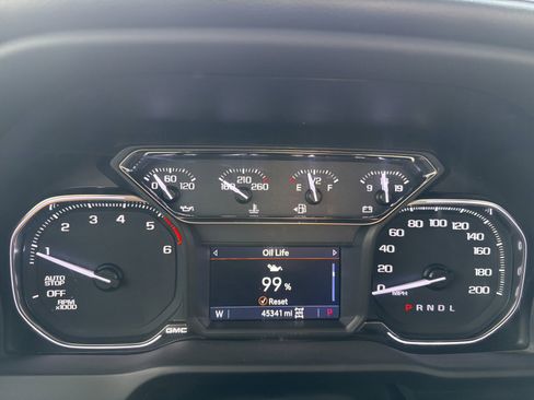 Used 2022 GMC Sierra 1500 Elevation image 21