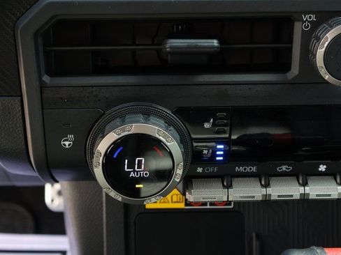 Used 2024 Toyota Tacoma TRD Pro image 30