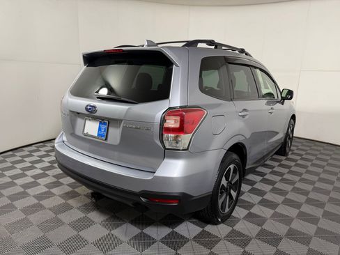 Used 2018 Subaru Forester 2.5i Premium w/ All-Weather Package AWD/4WD image 20