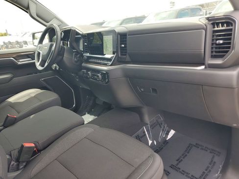 Used 2026 Chevrolet Silverado 1500 LT RWD image 10
