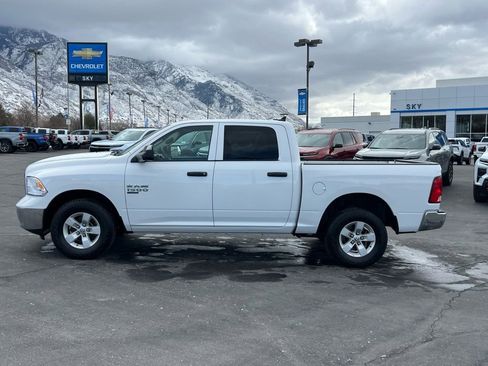 Used 2023 RAM 1500 Classic SLT w/ Trailer & Traction Group AWD/4WD image 11