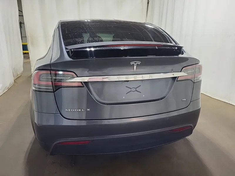 Used 2017 Tesla Model X 75D AWD/4WD image 5