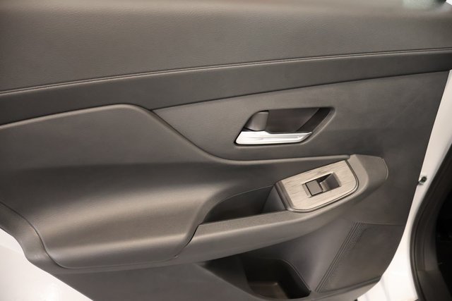 New 2027 Nissan Sentra SR w/ SR Premium Package FWD image 30