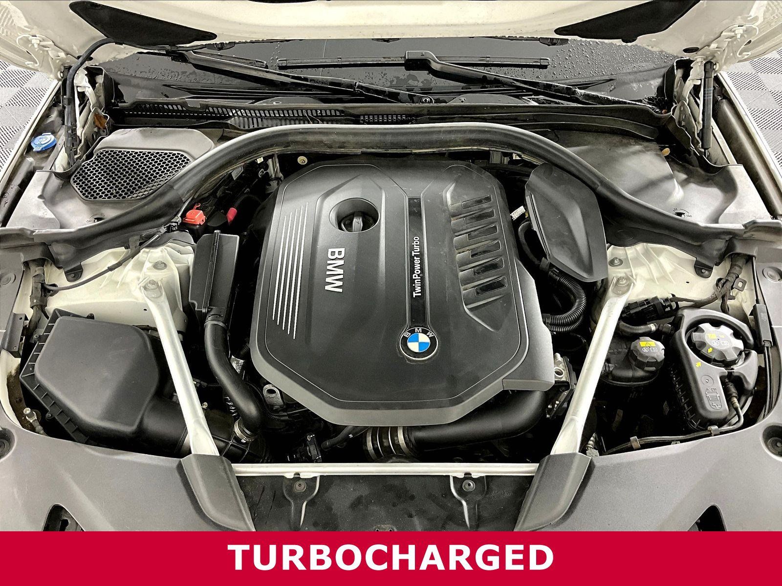 Used 2018 BMW 540i xDrive AWD/4WD image 29