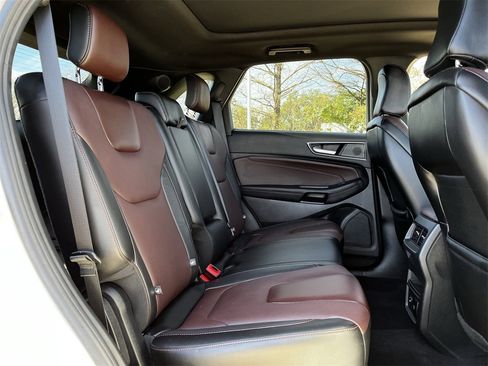 Used 2021 Ford Edge Titanium w/ Equipment Group 301A image 26