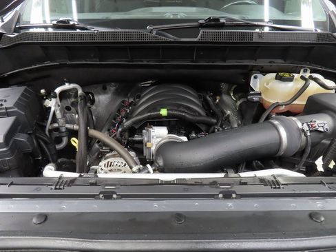 Used 2020 Chevrolet Silverado 1500 LT Trail Boss w/ Convenience Package image 21