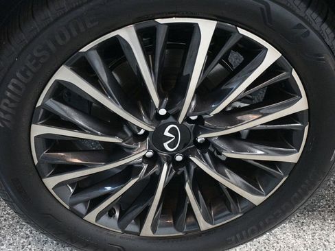 Used 2026 INFINITI QX80 Autograph w/ Premium Cargo Package AWD/4WD image 21