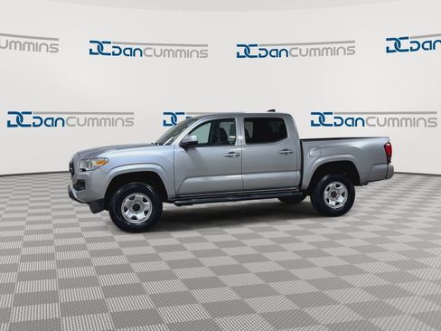 Used 2021 Toyota Tacoma SR image 6