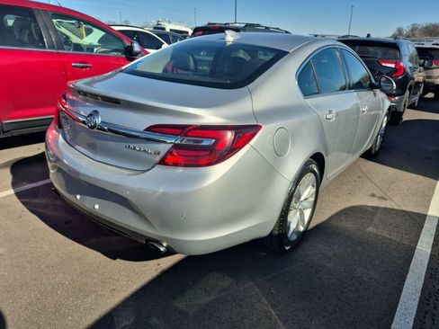 Used 2017 Buick Regal Premium w/ Driver Confidence Package #1 image 2