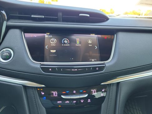 Used 2018 Cadillac XT5 Premium Luxury image 21