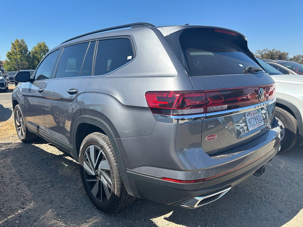 Used 2025 Volkswagen Atlas SE FWD image 5