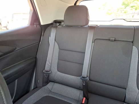 Used 2024 Chevrolet TrailBlazer LT w/ Convenience Package FWD image 13