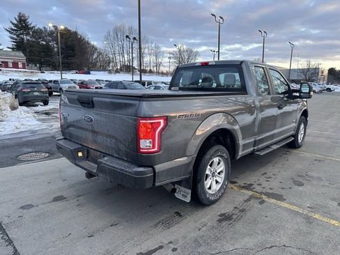 Used 2017 Ford F150 XL w/ Equipment Group 101A Mid image 3