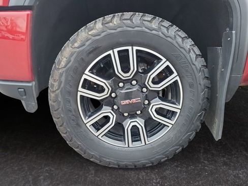 Used 2022 GMC Sierra 2500 AT4 image 27