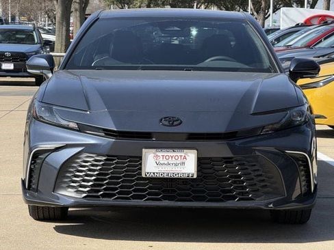 New 2026 Toyota Camry SE image 8