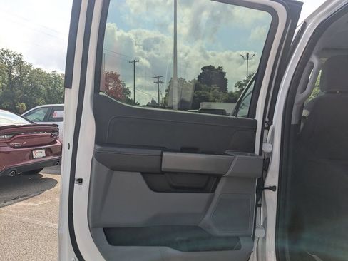 Used 2025 Ford F150 XLT w/ Equipment Group 301A Standard AWD/4WD image 24
