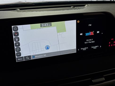 Used 2023 Hyundai Palisade Limited w/ Cargo Package image 2