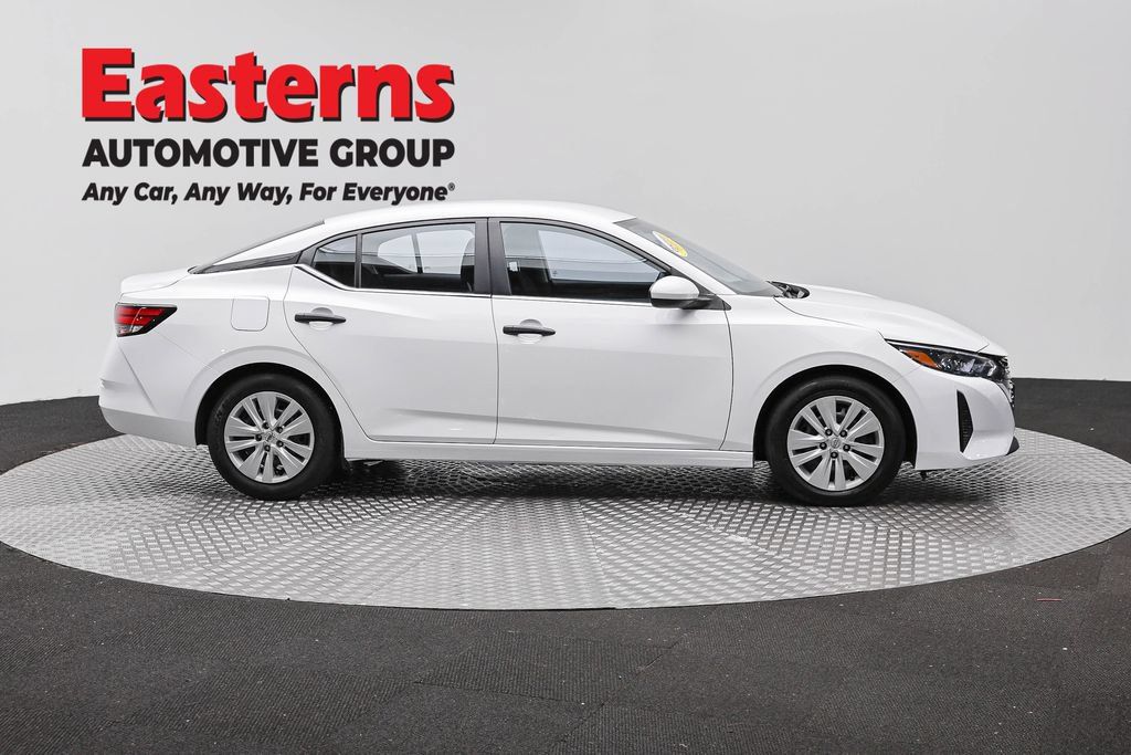 Used 2024 Nissan Sentra S FWD image 4