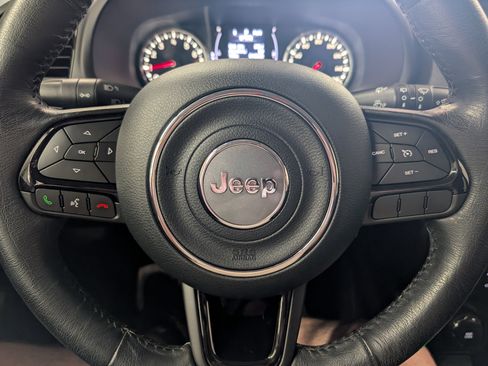 Used 2020 Jeep Renegade Altitude image 15